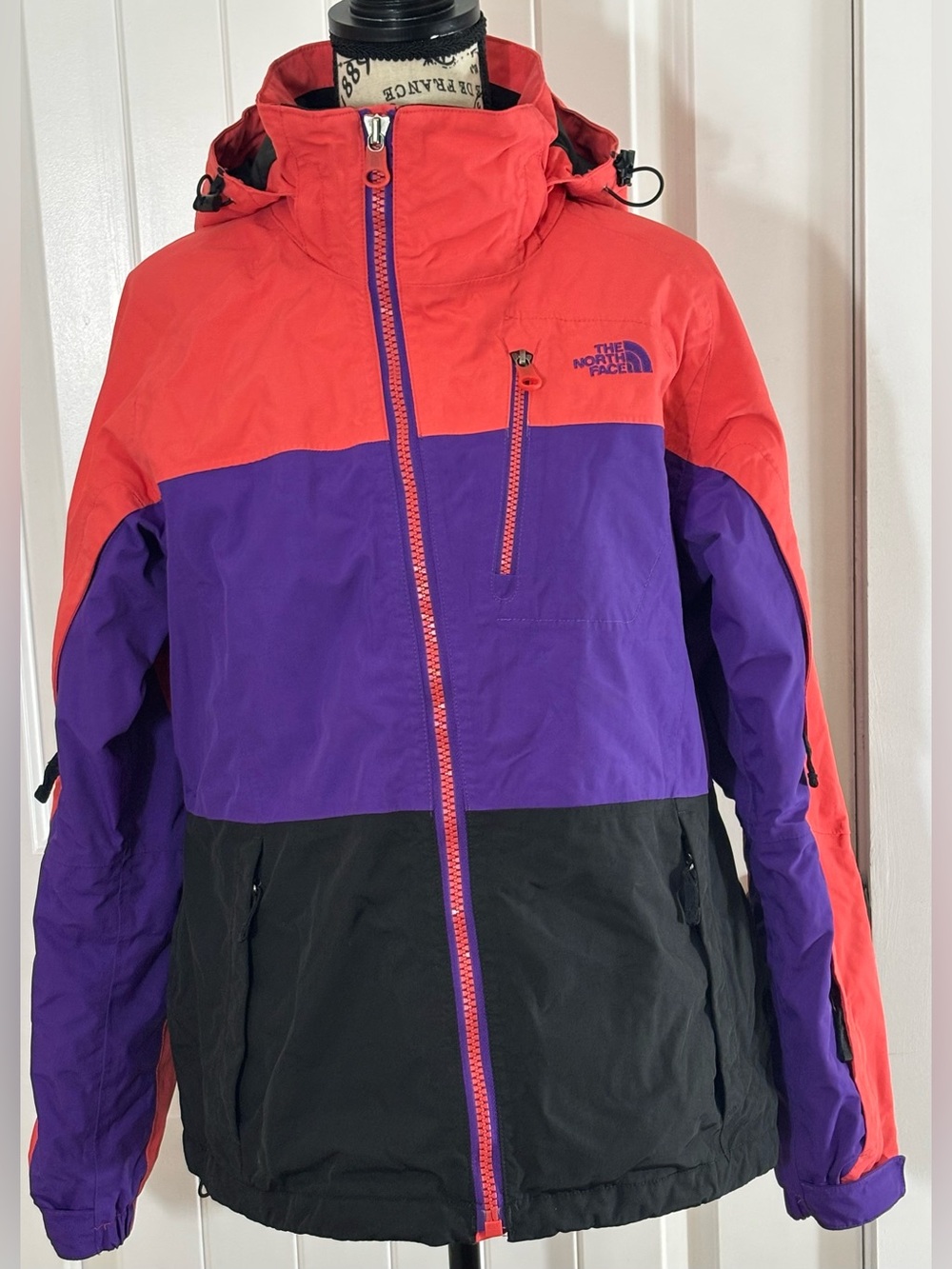 The North Face Women’s Sz Lg Red, Purple & Black Colorblock Ski Jacket